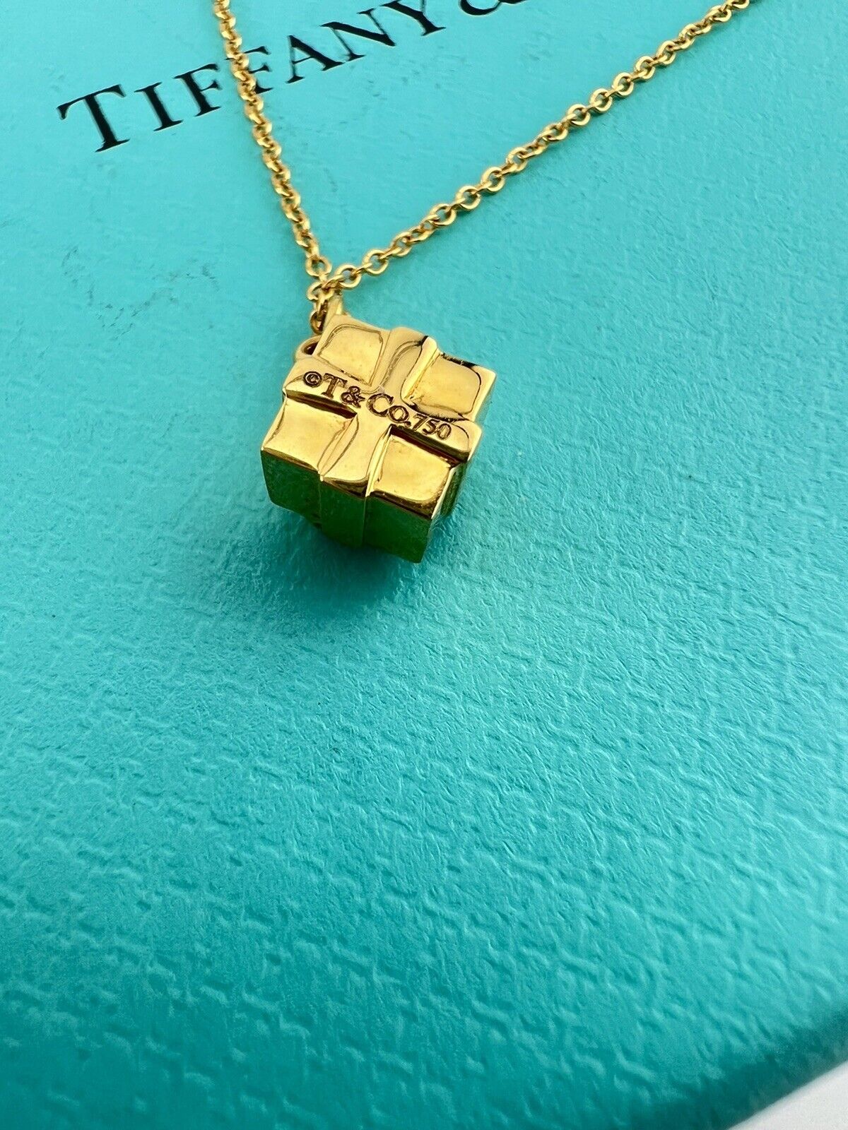 RARE Tiffany & Co. Mini Gift Box Necklace in 18k Yellow Gold 16.5"