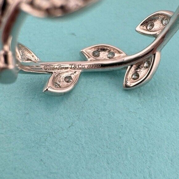 Tiffany & Co. Paloma Picasso Olive Leaf Ring 18k White Gold with Diamonds Narrow