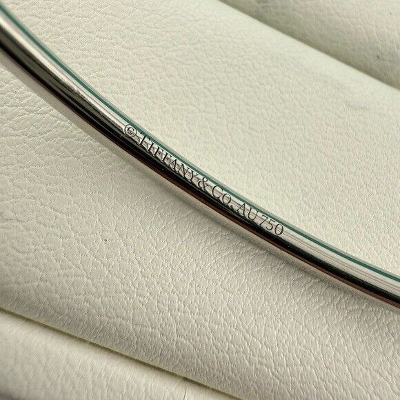 Tiffany & Co. 18k Blue Sapphire Metro Hinged Bangle White Gold