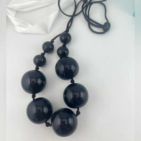 Tiffany & Co. Elsa Peretti Sphere Necklace in Blue Lacquered Japanese Hardwood