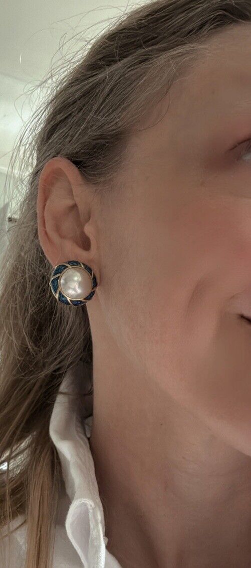 Vintage Tiffany & Co. Mabe Pearl Clip Earrings Blue Enamel 18k Yellow Gold 23g