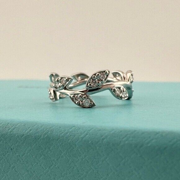 Tiffany & Co. Paloma Picasso Olive Leaf Ring 18k White Gold with Diamonds Narrow
