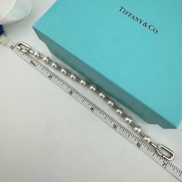 Tiffany HardWear Pearl Bracelet in Silver, 7-8 mm, Size Small (RP $1400)