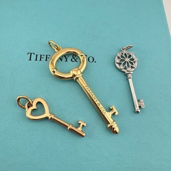 Tiffany & Co. 18k Rose Gold Mini Heart Key Charm Pendant 2.4g