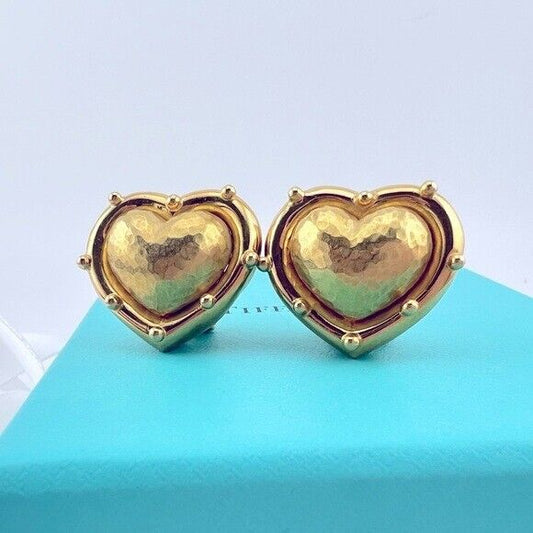 RARE Tiffany & Co. Vintage Paloma Picasso Hammered Heart Earrings 18k Gold