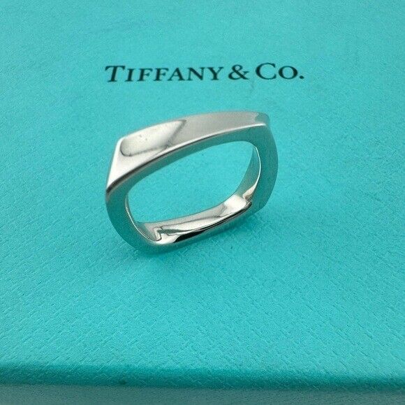 Tiffany & Co. 18k Diamond Torque Ring by Frank Gehry Size 4 in White Gold
