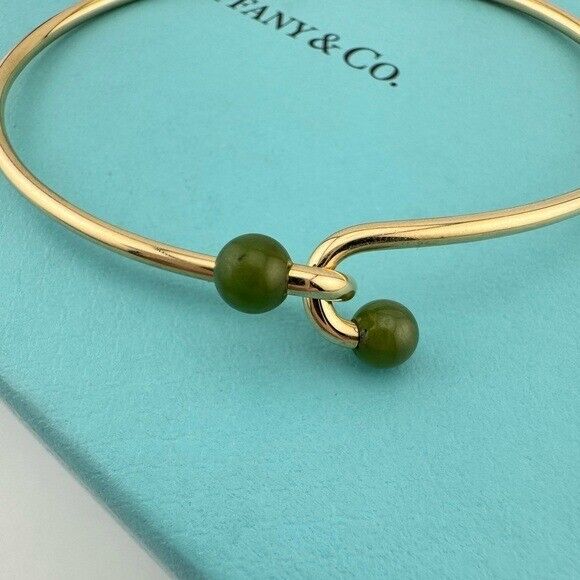 Vtg Tiffany & Co. Jade Bead Wire Bangle Bracelet in 14k Yellow Gold
