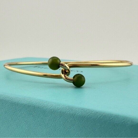 Vtg Tiffany & Co. Jade Bead Wire Bangle Bracelet in 14k Yellow Gold