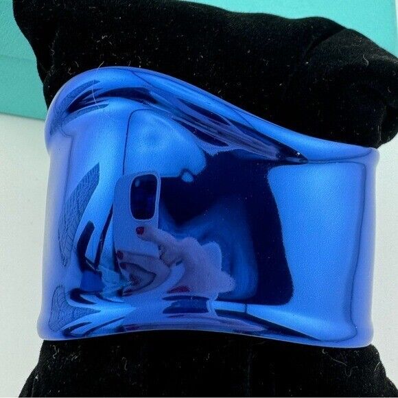 RARE Tiffany & Co. Limited Edition Blue Elsa Peretti Bone Cuff, Small Motif